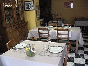 Hotel Le Relais Du Coustoubi Campouriez Eksteriør bilde