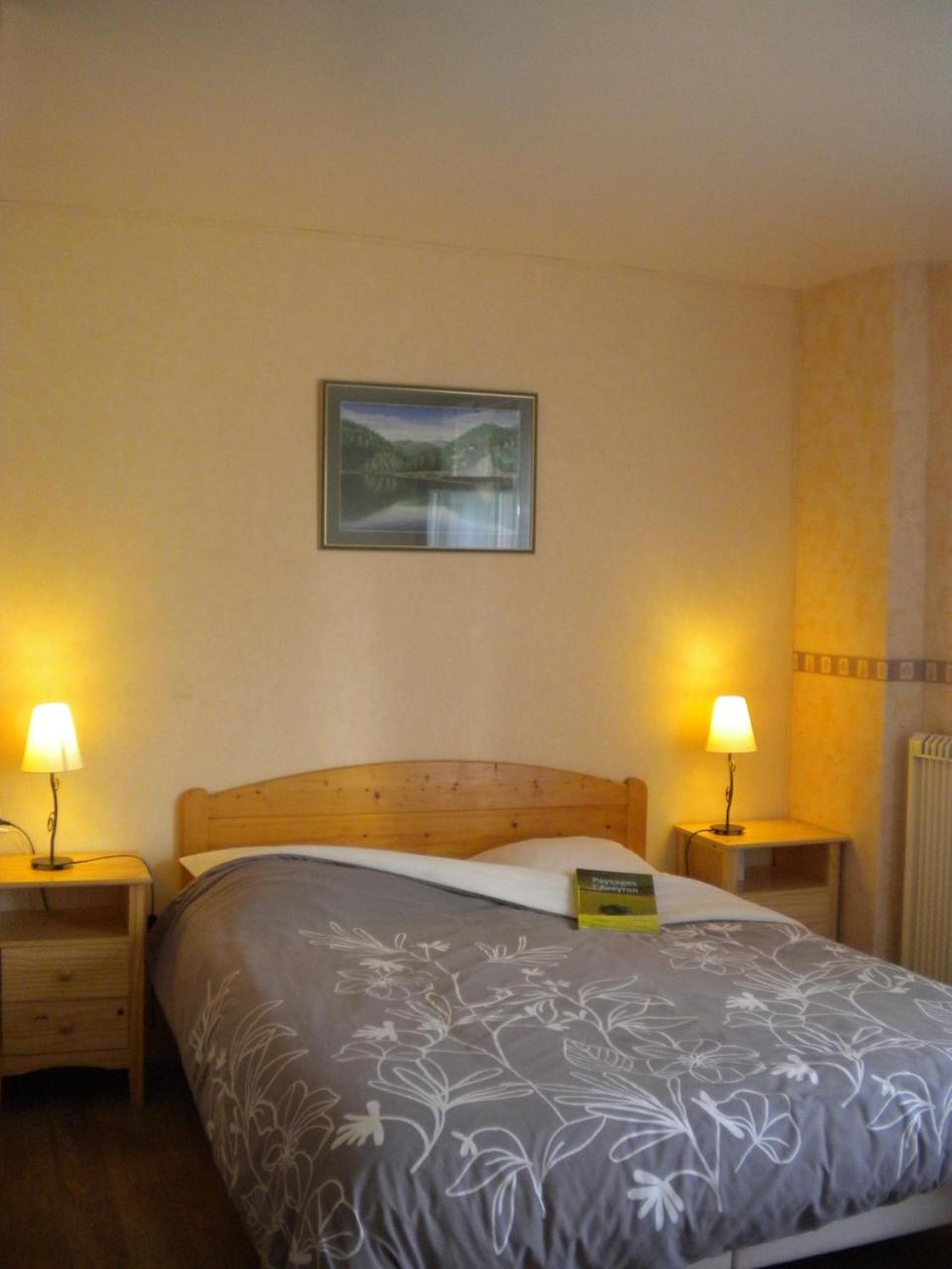 Hotel Le Relais Du Coustoubi Campouriez Eksteriør bilde
